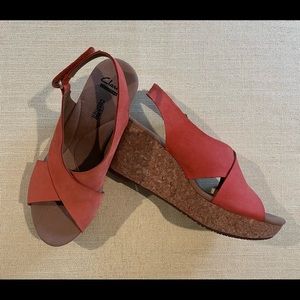Clarks sandals. Size 7 1/2. Excellent condition.